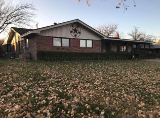 1610 Main St, Canadian, TX 79014