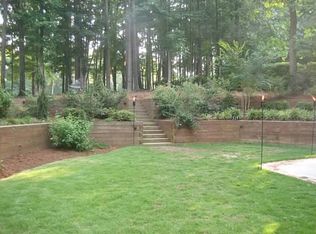 105 Bruce Dr, Cary, NC 27511