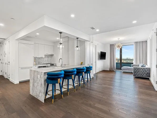 107-06 Queens Blvd Unit 10F, Forest Hills, NY 11375