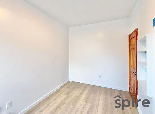 Rented by Spire Group | media 17