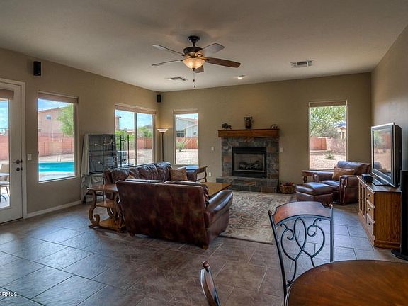 3rd image of 8568 N Ironwood Reserve Way