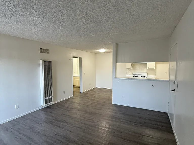 8661 Wilbur Ave #112A — Photo 7