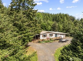 302 Hemenway Road, Winlock, WA 98596