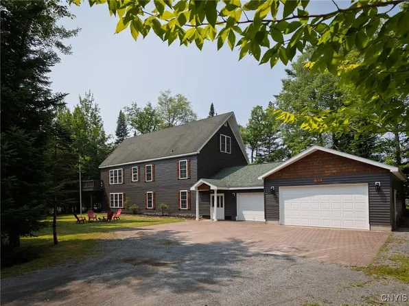 185 Green Bridge Rd, Old Forge, NY 13420