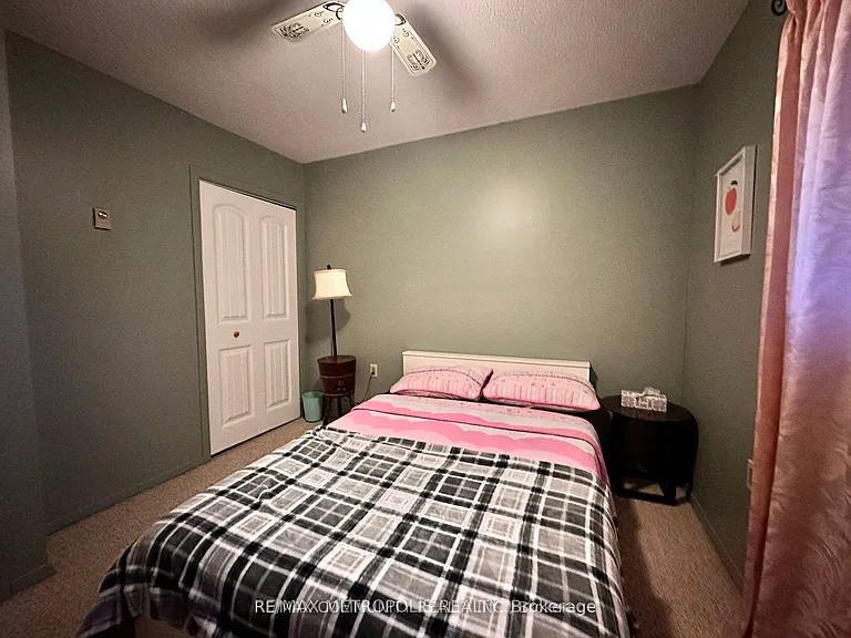498 Hiscock Shores Rd — Photo 29