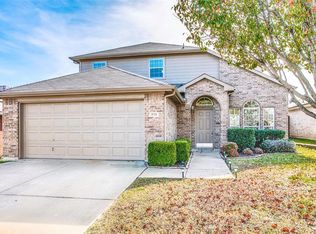 3724 Cook Ct, Fort Worth, TX 76244