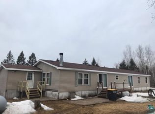 5404 S Midbon Rd, Superior, WI 54880