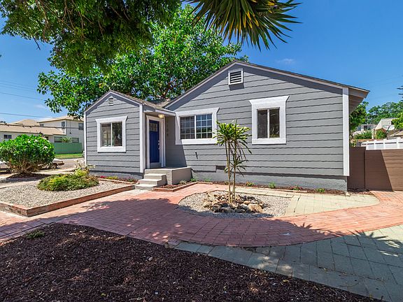 5th image of 2104 Felspar St
