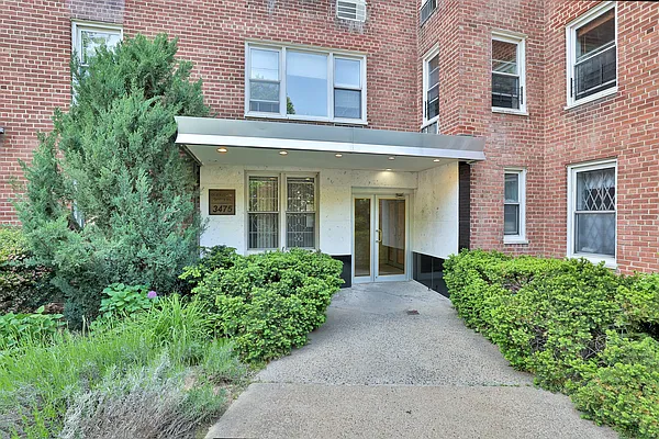 Sold by Trebach Realty | media 36