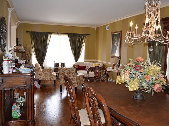 3rd image of 11 Terrace Ave