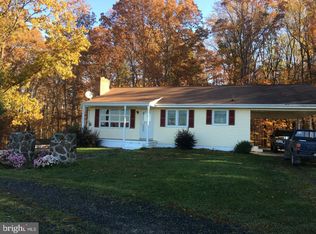 806 Hartwood Rd, Fredericksburg, VA 22406