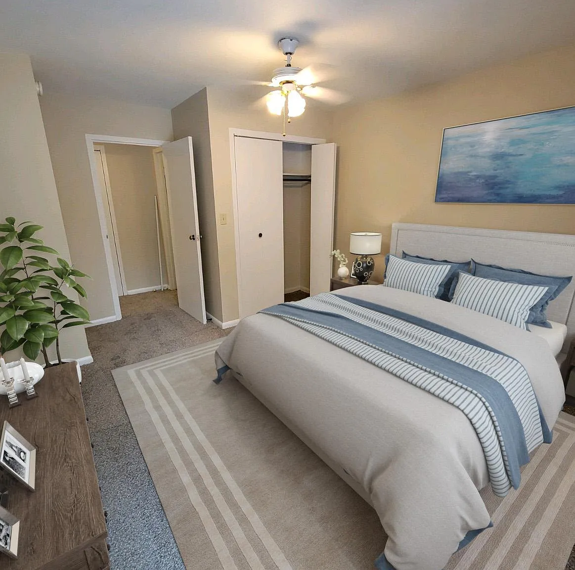 1 bed, 700 sqft, $1,200 — Photo 2