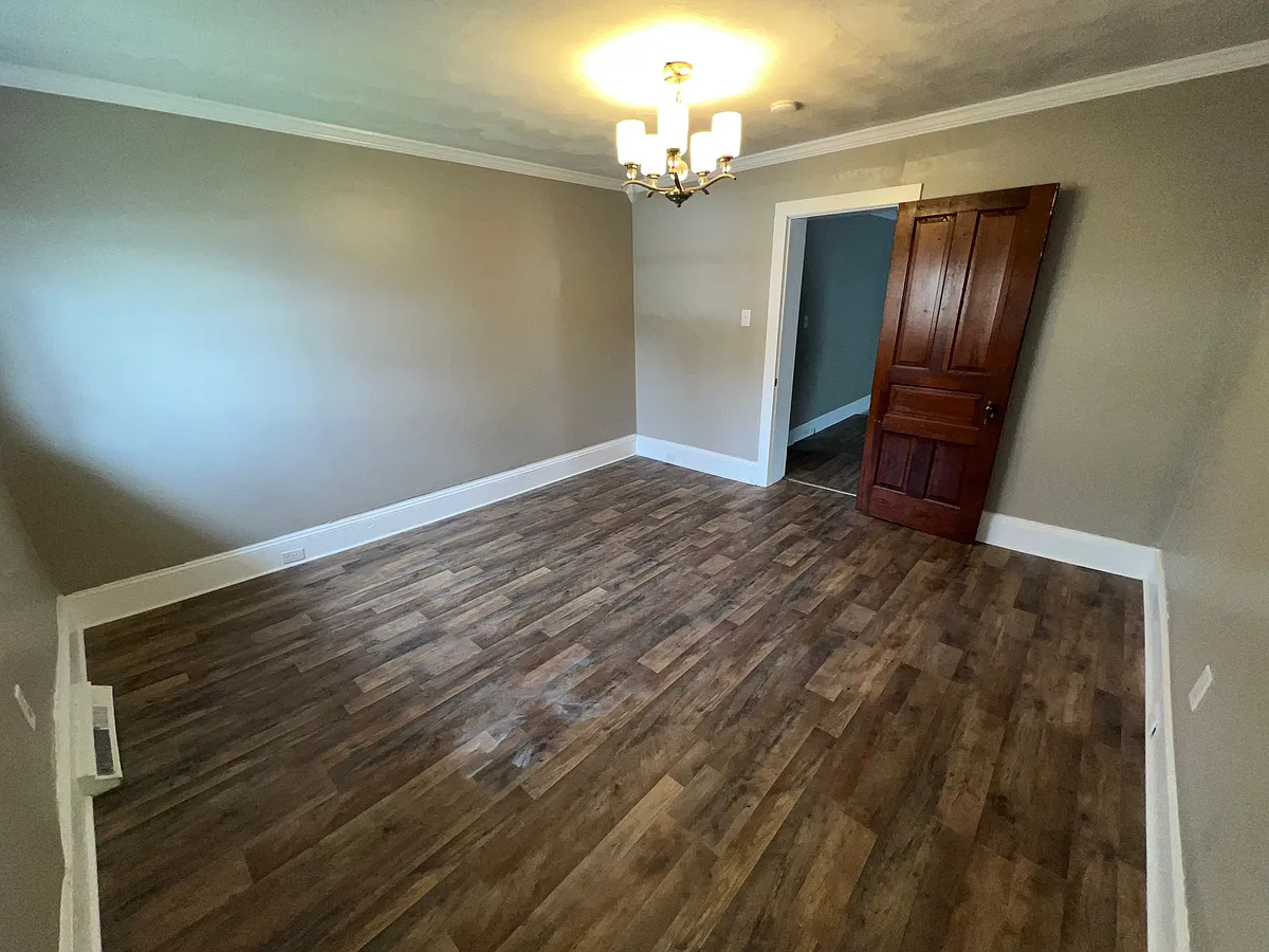 Building Photo - 338-340 N Garfield Ave #1