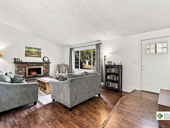 4th image of 703 W 48th Ave