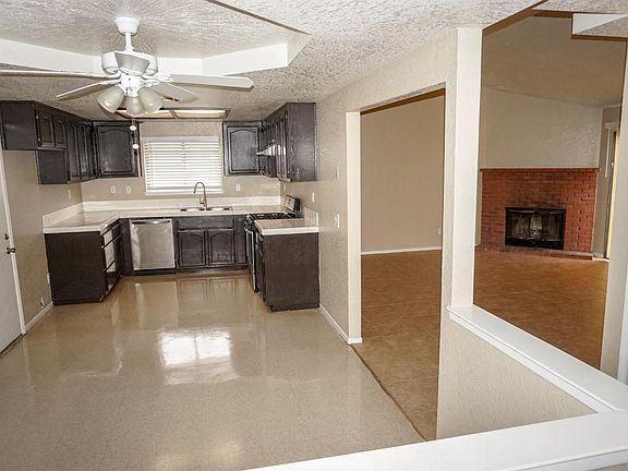 3rd image of 14826 Mesa Ave