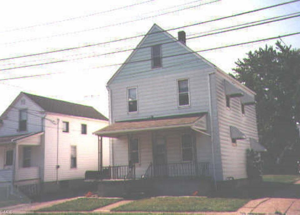 1st image of 1035 W 18th St