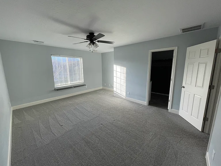 1805 E American Way — Photo 10