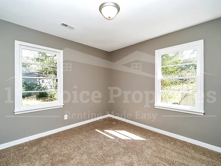 1301 5th Pl NW — Photo 10