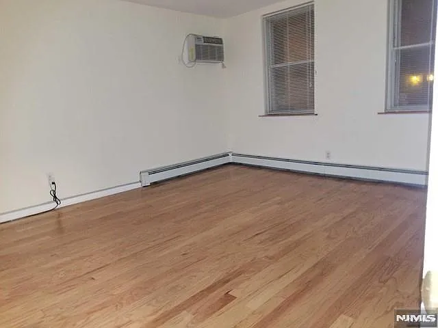 280 Undercliff Ave #2 — Photo 12