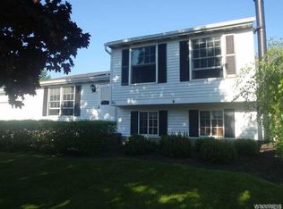 65 Woodgate Dr, Cheektowaga, NY 14227