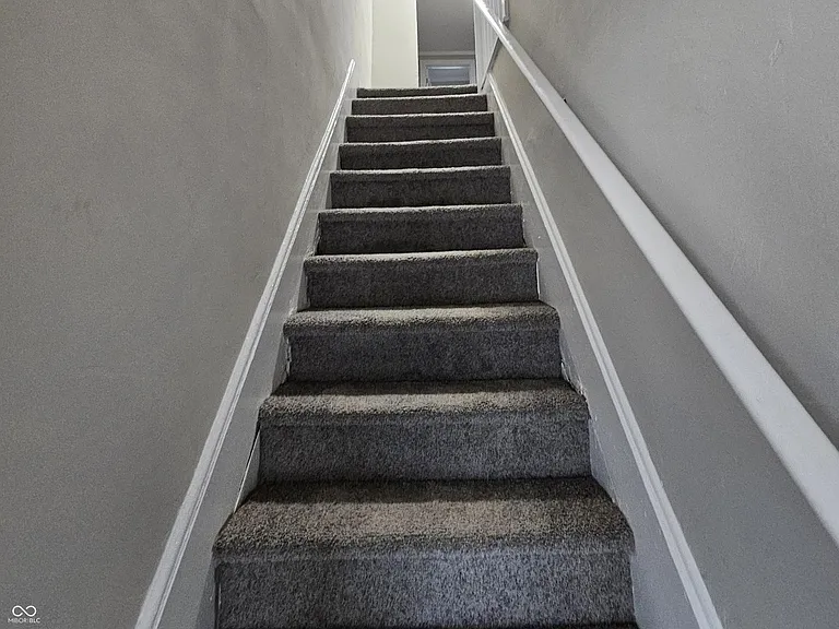 351 Congress Ave — Photo 19