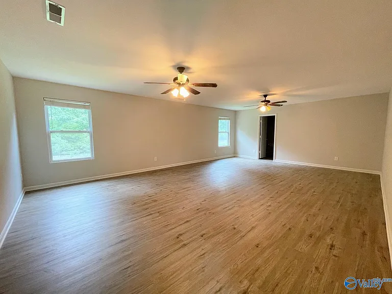 30003 Westfield Dr — Photo 12