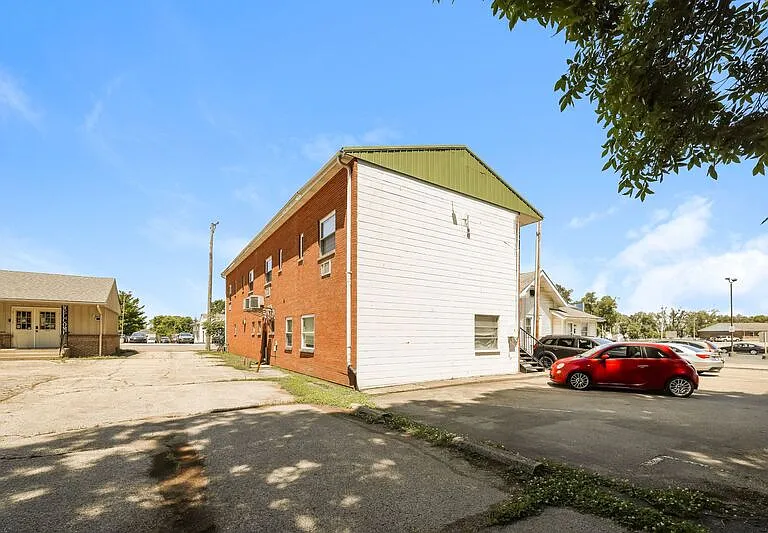 226 N Broad St #B — Photo 3