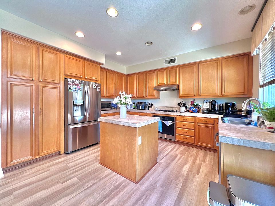 1st image of 10177 Coral Ln