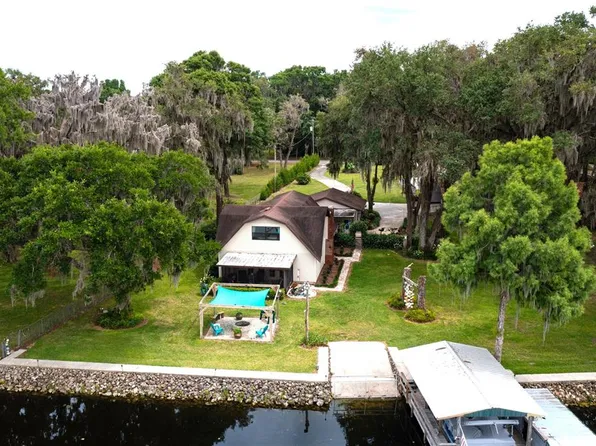 7023 W Riverbend Rd, Dunnellon, FL 34433