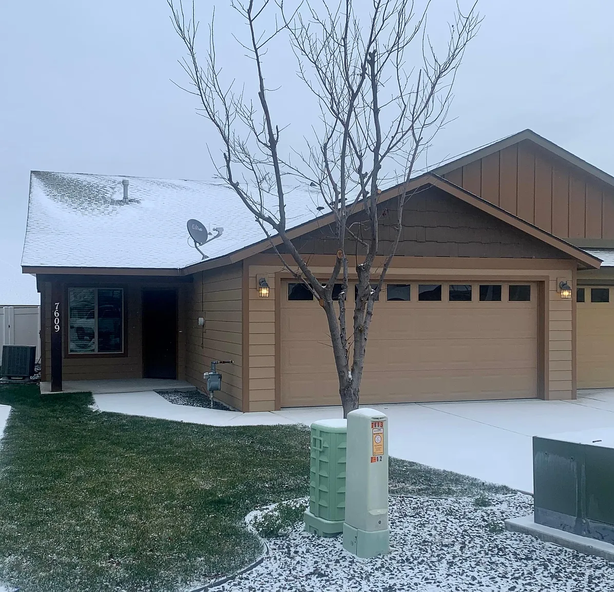 7609 Latah Ct photo 1