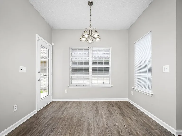 2634 Sewanee Pl — Photo 15