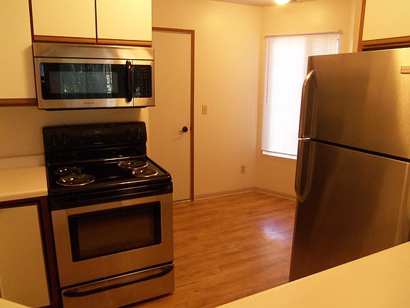 Stainless Steel Appliances!