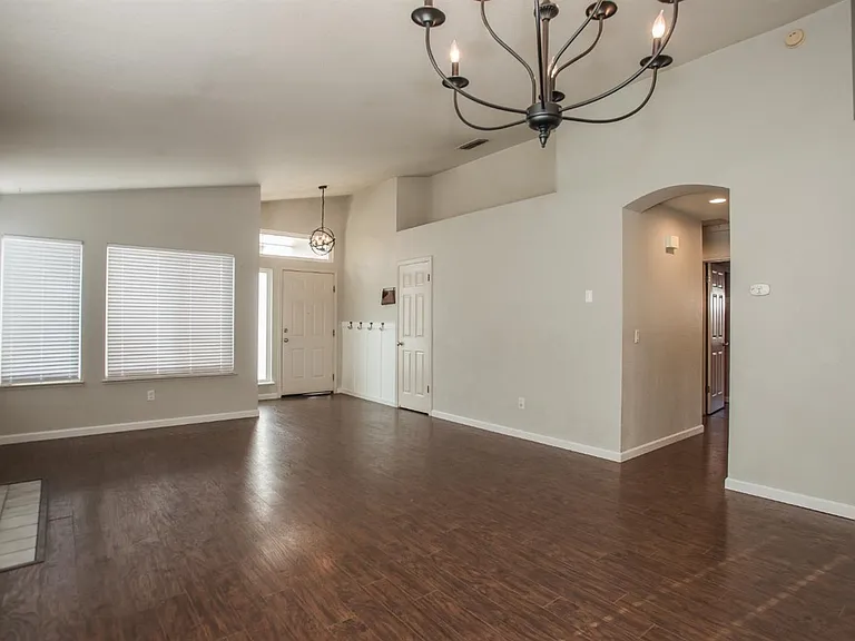 6511 Shasta Creek Way — Photo 9