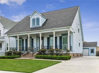 230 26th St, New Orleans, LA 70124