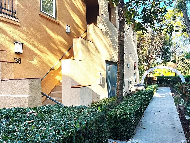 36 Martino — Photo 2