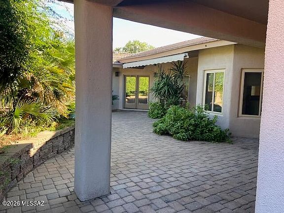 3rd image of 448 W Sunview Dr