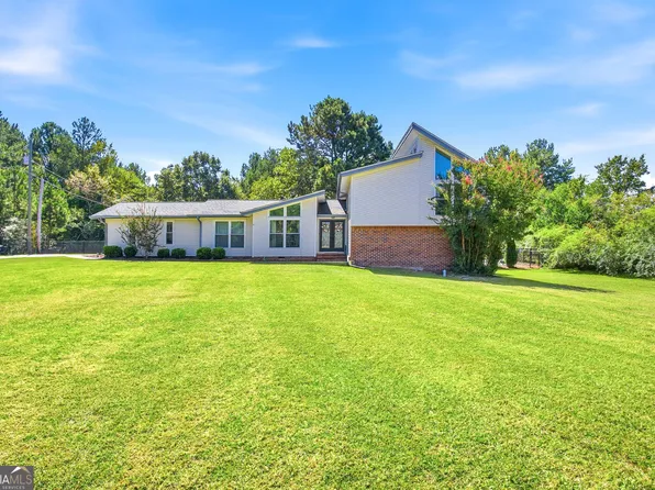 1470 Stone Lea Dr, Oxford, GA 30054