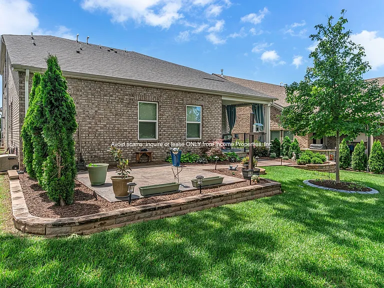 4937 Riverbank Dr — Photo 36