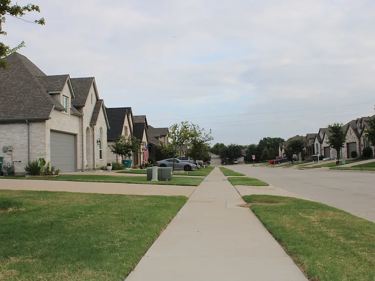 805 Pelican Dr — Photo 9