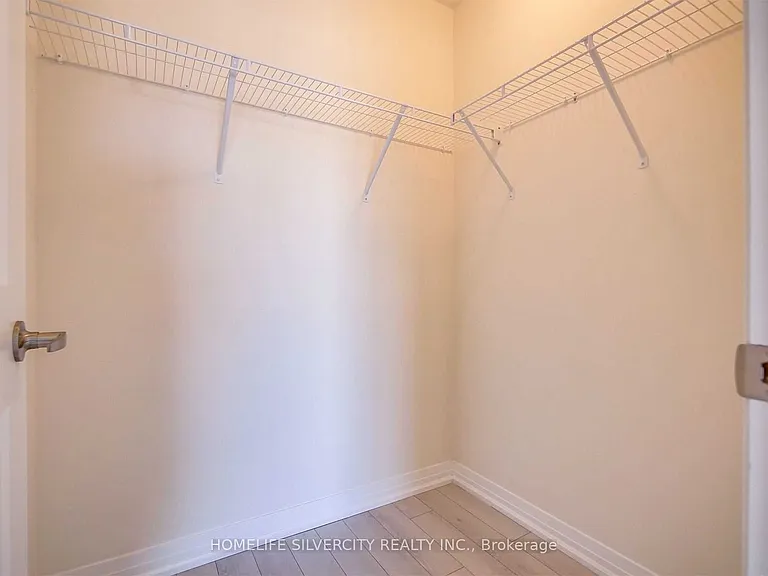 53 Ravenbury St — Photo 38