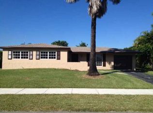 9800 SW 106th Ave, Miami, FL 33176