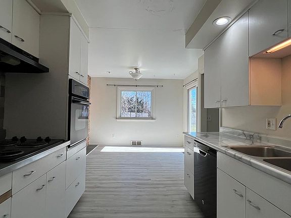 5th image of 6011 Orchard Ct