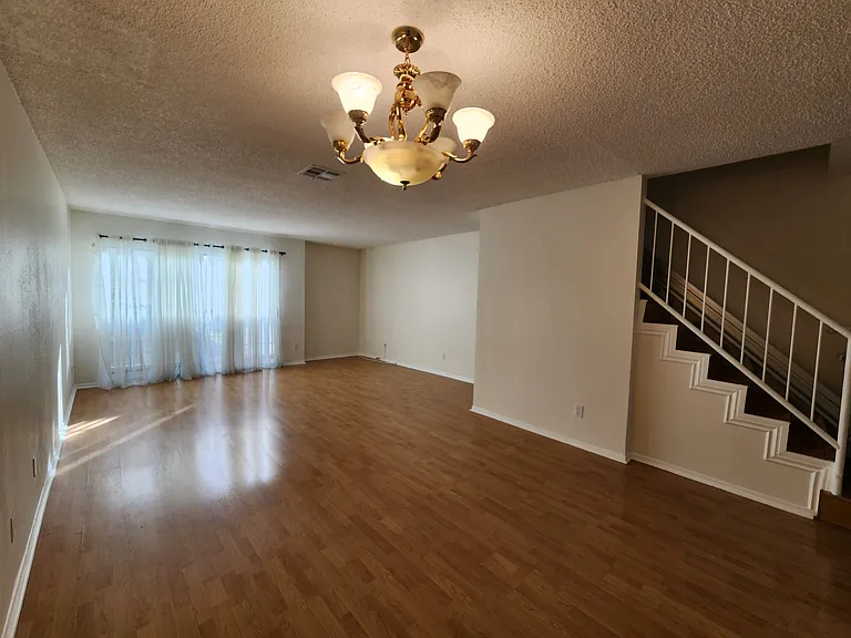 1118 N Kenmore Ave #2 — Photo 26