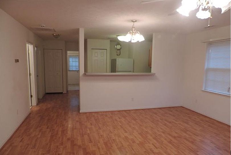 Living/Dining RoomPhoto Caption