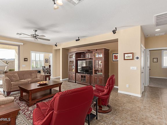 5th image of 30112 N JILLIAN Drive