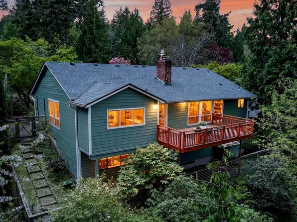 10430 SW 14th Dr, Portland, OR 97219