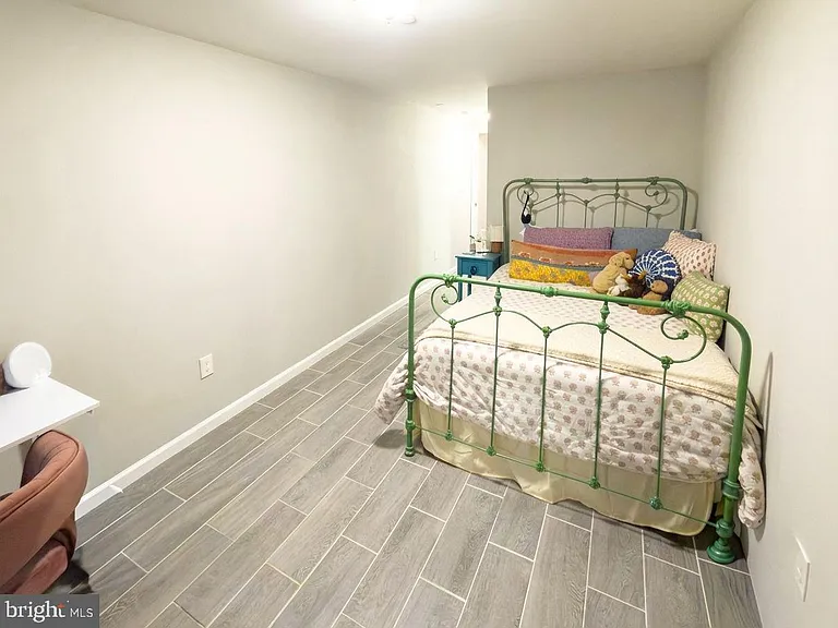 1724 N Bouvier St #A — Photo 24