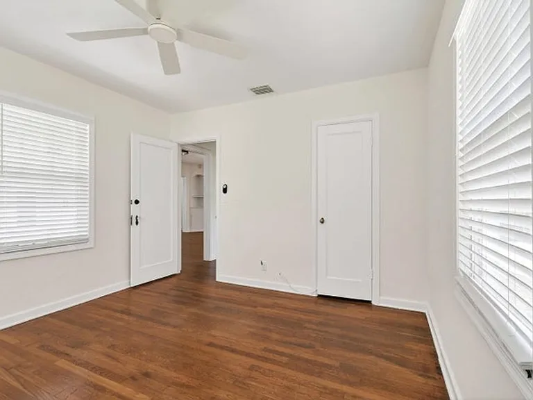 236 Greymon Dr — Photo 16
