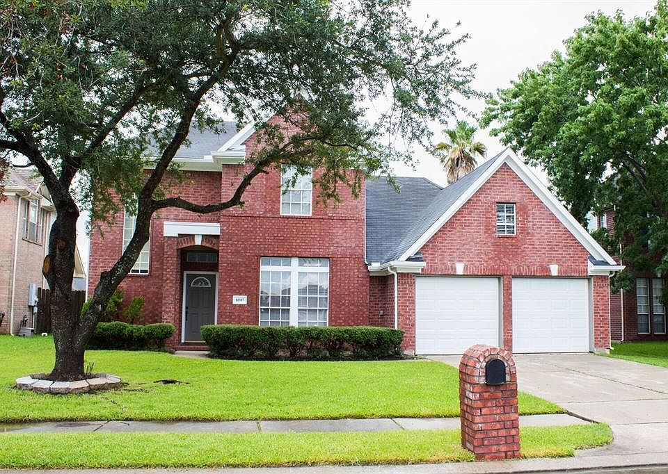 1st image of 11017 Mesquite Dr