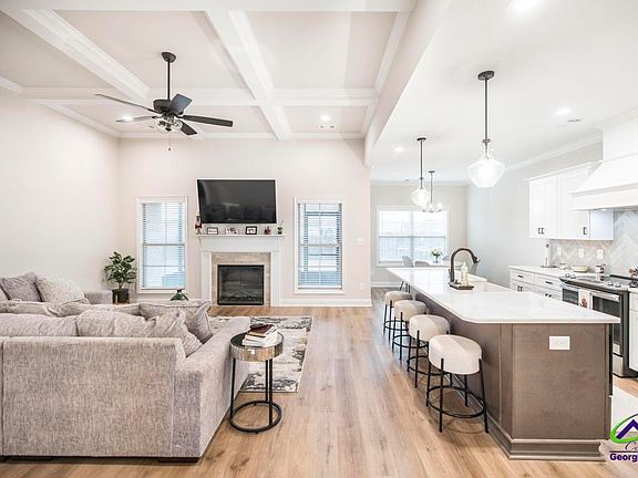 5th image of 111 Field View Ln